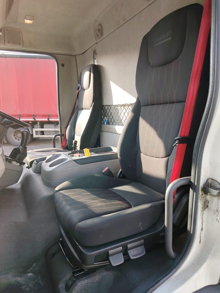 Daf LF Curtainsider 12 ton manual 210 engine 2018 Other