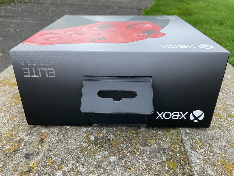 Microsoft White Xbox Series S 512GB Digital Console Bundle - New & Sealed.