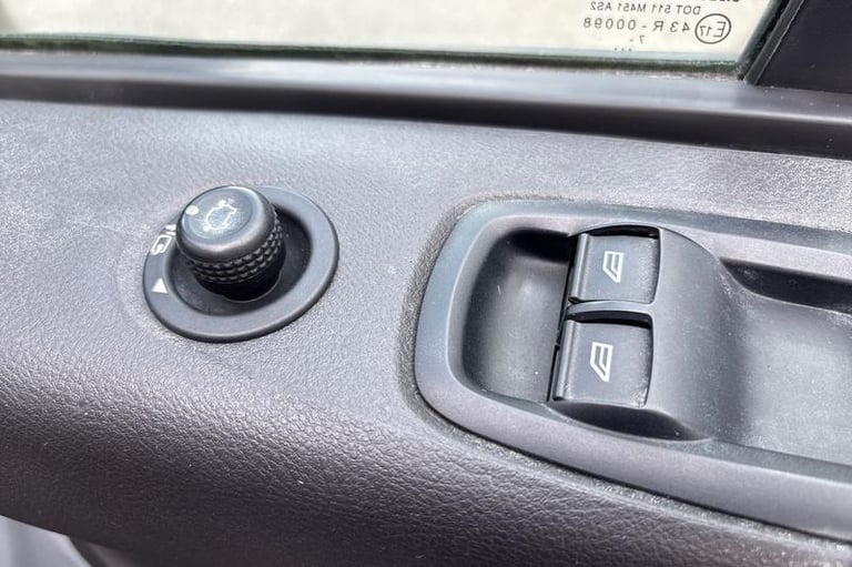 2018 Ford Transit Custom 2.0 TDCi 130ps Low Roof Limited Van PANEL VAN DIESEL Manual