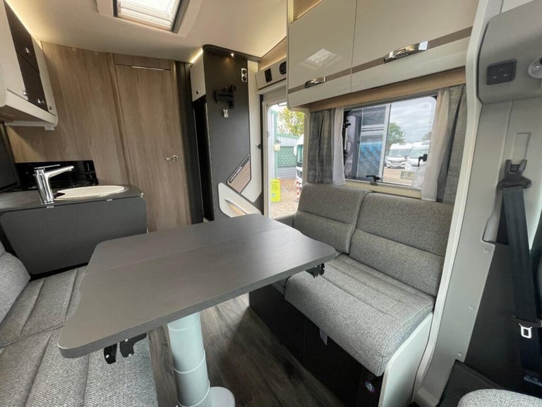 Swift Voyager 594 4 Berth 4 Belt automatic 3500kg motorhome 