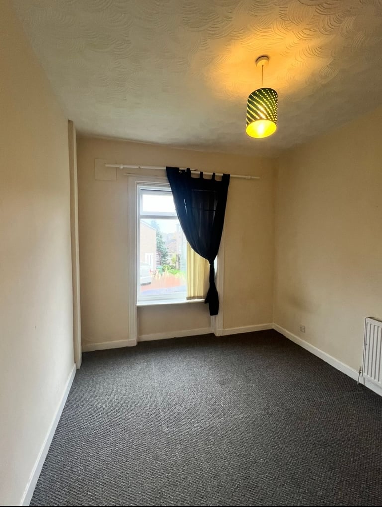 Crofthill Road - Property Available To Rent 