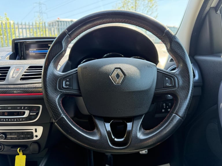 2014 14 REG RENAULT MEGANE GT LINE TOMTOM DCI 1.5 DIESEL WHITE ESTATE