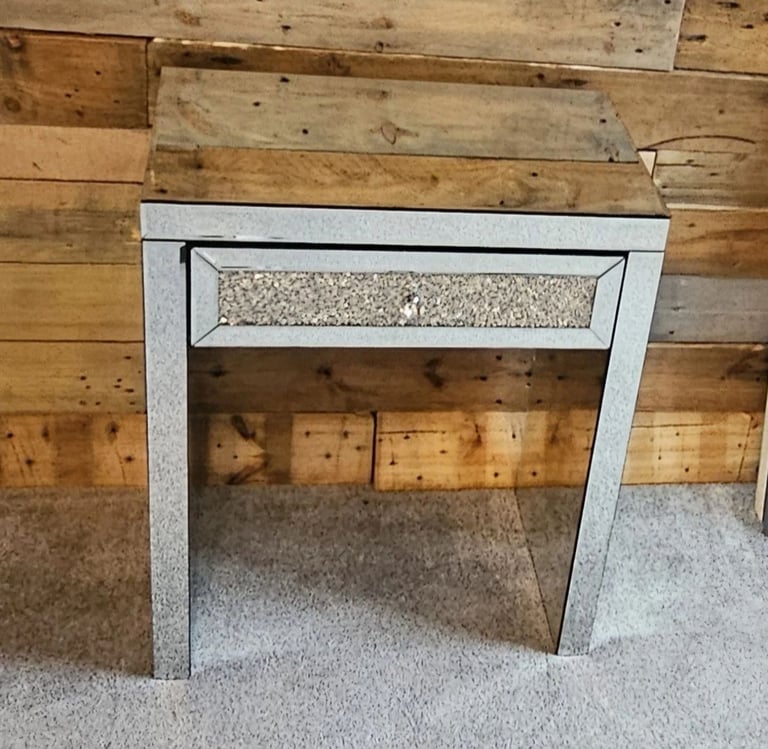 image for Mirrored dressing table with drawer