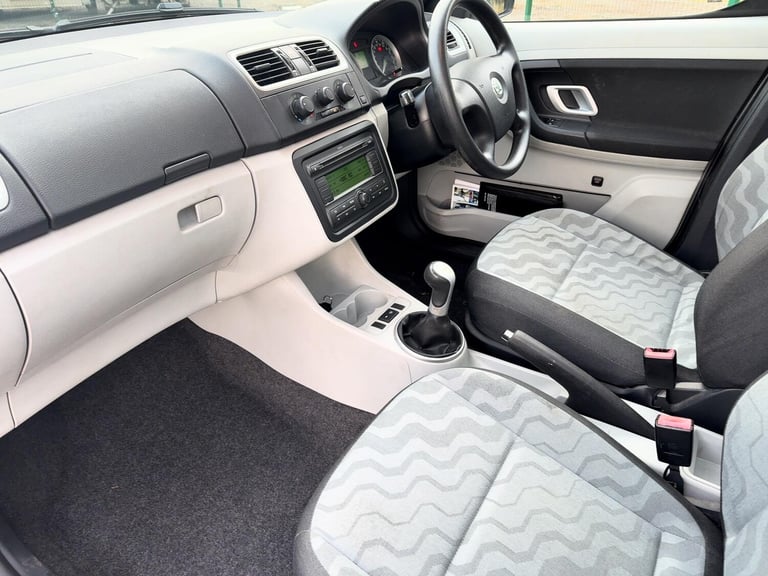 2007 Skoda Roomster 1.9 TDI Pure Drive 2 MPV 5dr Diesel Manual (139 g/km, 105 bhp) MPV Diesel Manual