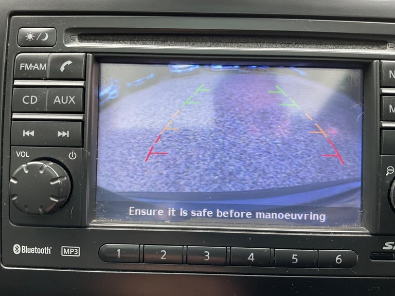 2011 Nissan Qashqai 1.5 dCi Tekna 2WD Euro 5 5dr HATCHBACK Diesel Manual