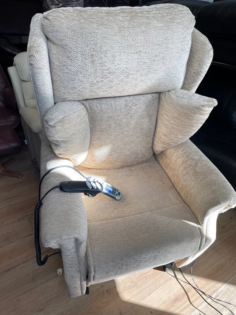 Quality second hand tilt and rise electric recliner chair 