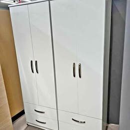 💥WARDROBE NEW CONDITION CHEST DRAWERS , BED SIDES NEAR ME ASSEMBLED FOR SALE AND 1 YEAR Warrenty💥