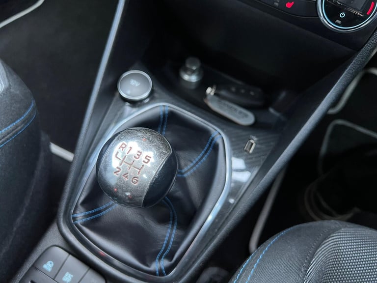 2019 Ford Fiesta 1.5T EcoBoost ST-2 Euro 6 3dr HATCHBACK Petrol Manual