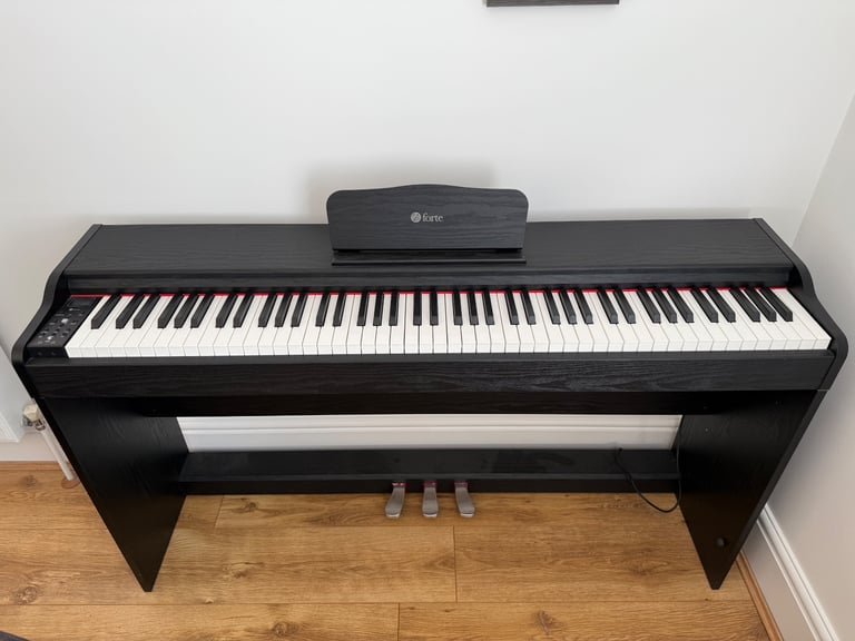 Digital Piano - 88 Keys