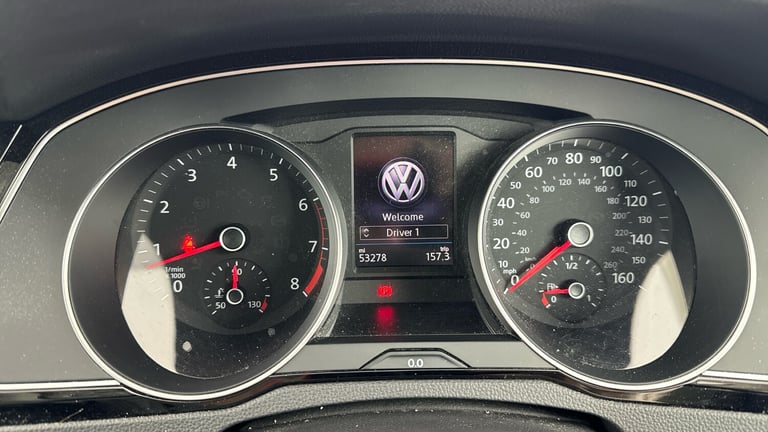 2019 Volkswagen Passat Se Business Tsi Evo Dsg Estate Petrol Automatic