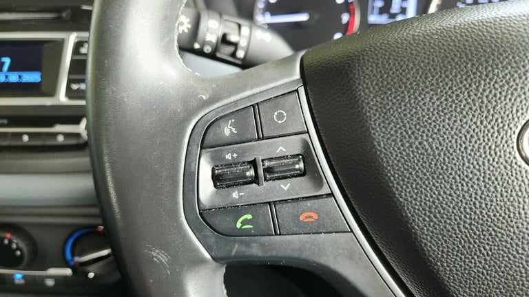 2017 Hyundai i20 1.2 Premium Euro 6 5dr HATCHBACK Petrol Manual