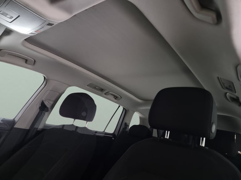 2018 Volkswagen Tiguan Allspace 2.0 TDI SEL SUV 5dr Diesel DSG 4Motion Euro 6 (s/s) (150 ps) - CA...