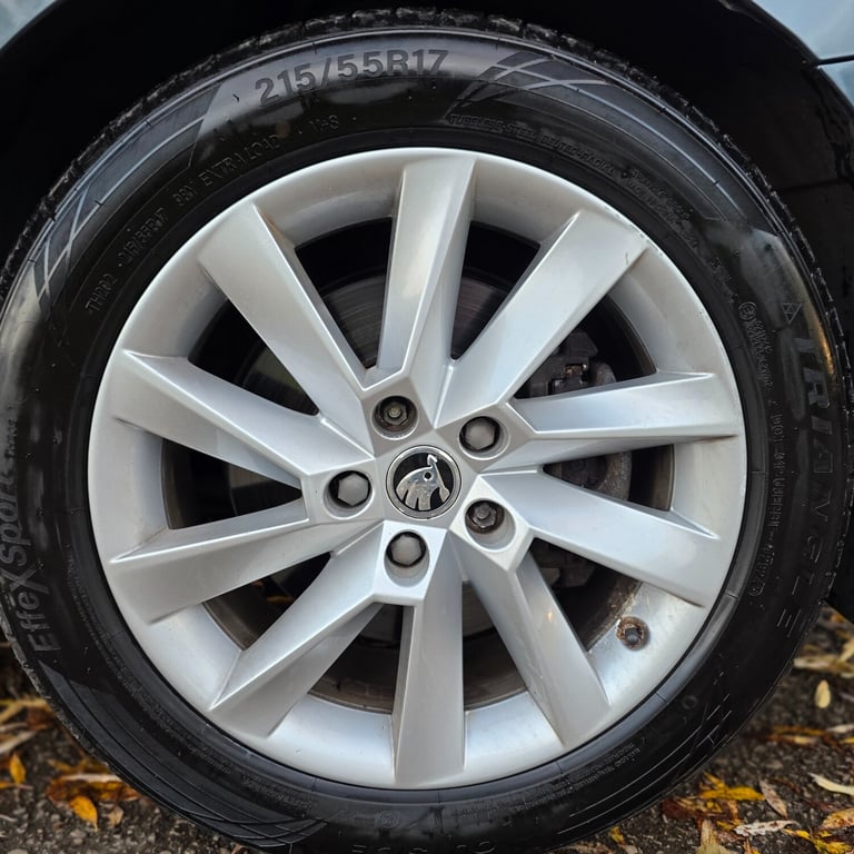 2019 Skoda Superb 1.6 TDI CR SE Technology 5dr DSG ESTATE Diesel Automatic