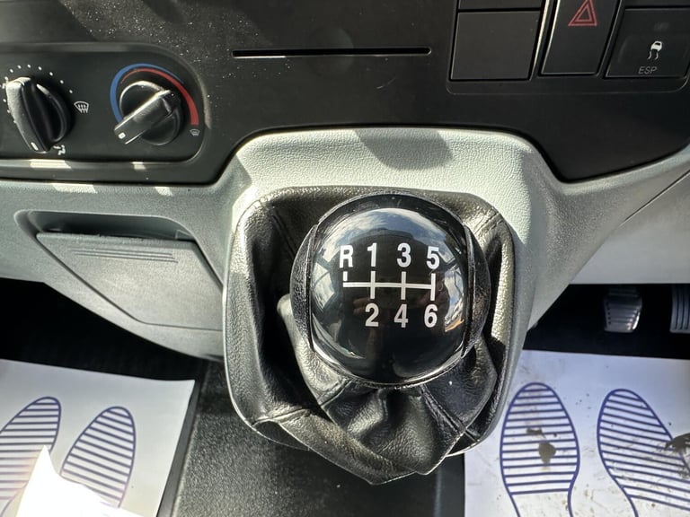 2013 Ford Transit 2.2 TDCi 350 Panel Van 3dr Diesel Manual FWD L2 H3 (209 g/km, 123 bhp) Panel Va...