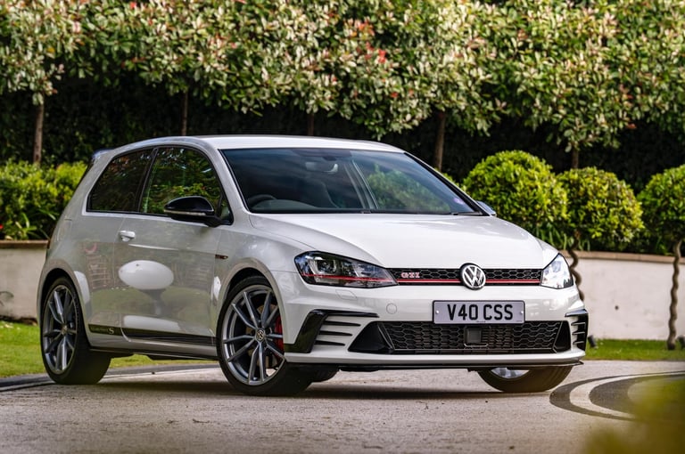 image for 2016 Volkswagen Golf 2.0 TSI BlueMotion Tech GTI Clubsport S Euro 6 (s/s) 3dr HATCHBACK Petrol Ma...
