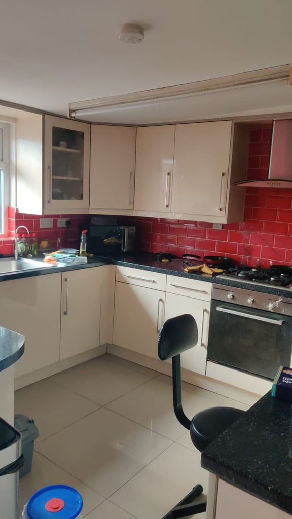 Double Room For rent