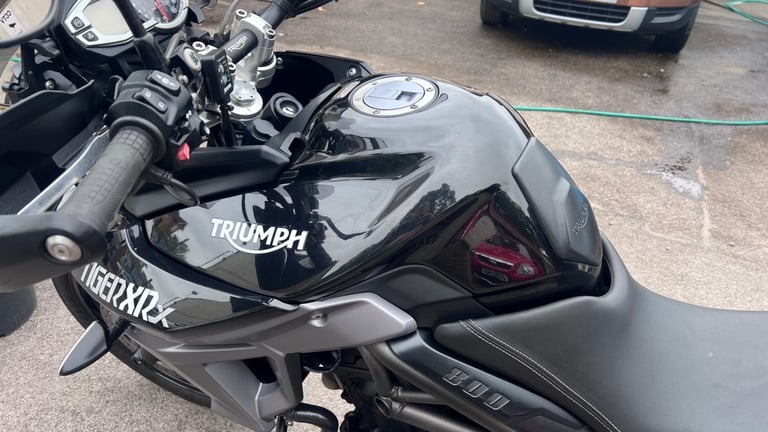2017 Triumph TIGER Tiger 800 XRX (15MY) just arrived in stock full spec to follow.  Petrol Manual