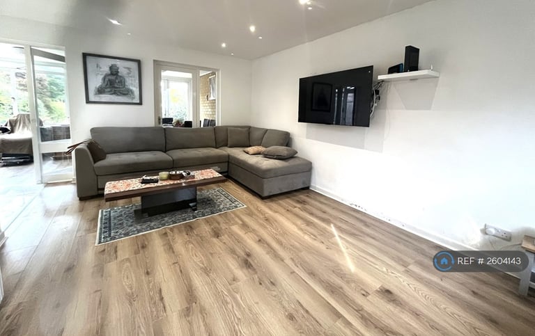 3 bedroom house in Shaftesbury Avenue, Southampton, SO17 (3 bed) (#2604143)