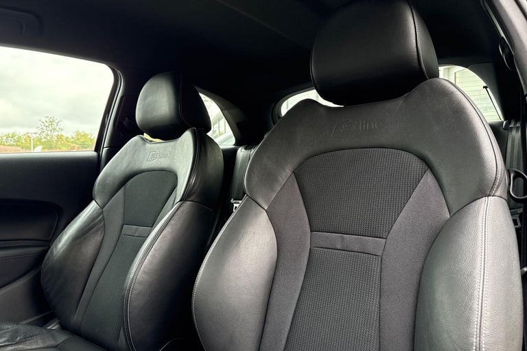  Audi A1 1.0 TFSI S line Hatchback 3dr Petrol Manual Euro 6 (s/s) (Nav) (95 ps) Petrol Manual