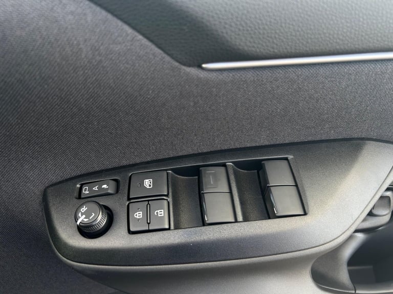 2025 Mazda Mazda2 HYBRID 1.5h Homura Hatchback 5dr Petrol Hybrid CVT Euro 6 (s/s) (116 ps) HATCHB...