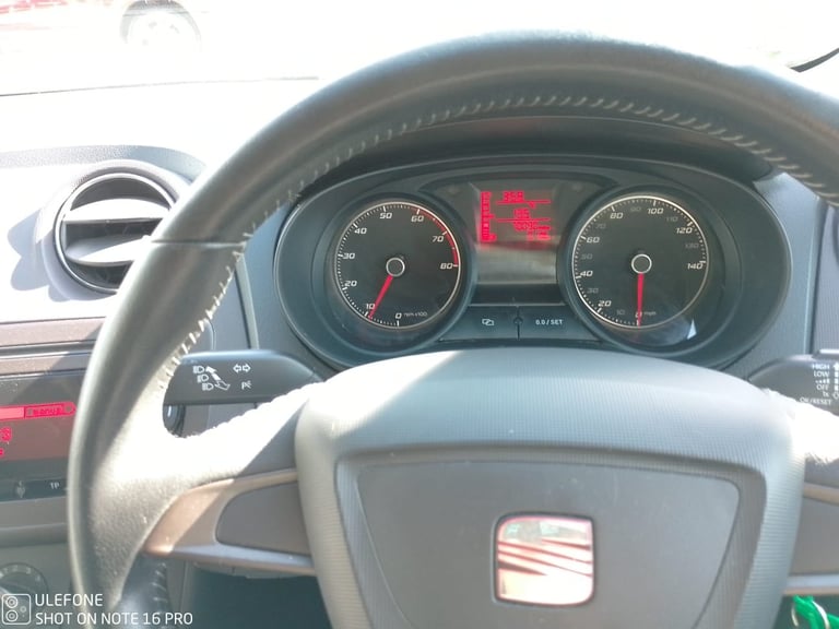 SEAT IBIZA 1.4 SE Black Manual Petrol 2013
