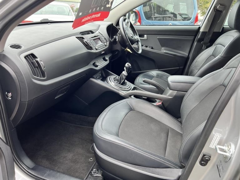 2013 (13) KIA SPORTAGE 1.7 CRDI 2 5DR Manual