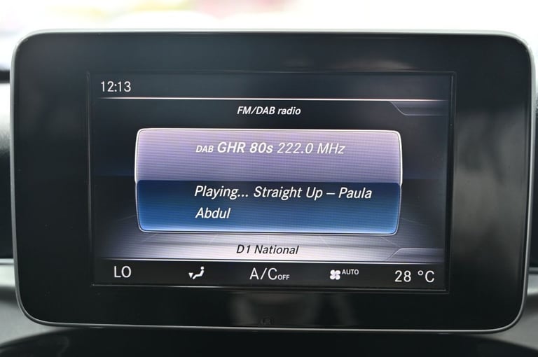 2014 64 MERCEDES-BENZ C-CLASS 2.1 C220 BLUETEC SPORT SALOON 4DR DIESEL G-TRONIC+