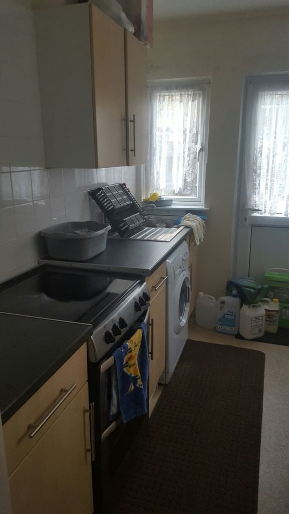 2-Bed End-of-Terrace House in Plaistow E13 – Multiswap Ready – Looking for 2-Bed House