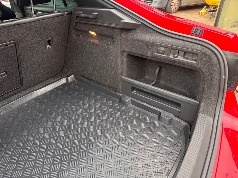 2018 Skoda Superb 2.0 TSI 280 Sport Line 4X4 5dr DSG HATCHBACK Petrol Automatic