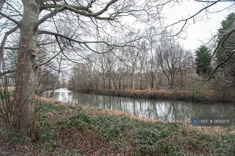 4 bedroom house in Longships Drive, Milton Keynes, MK3 (4 bed) (#2652075)