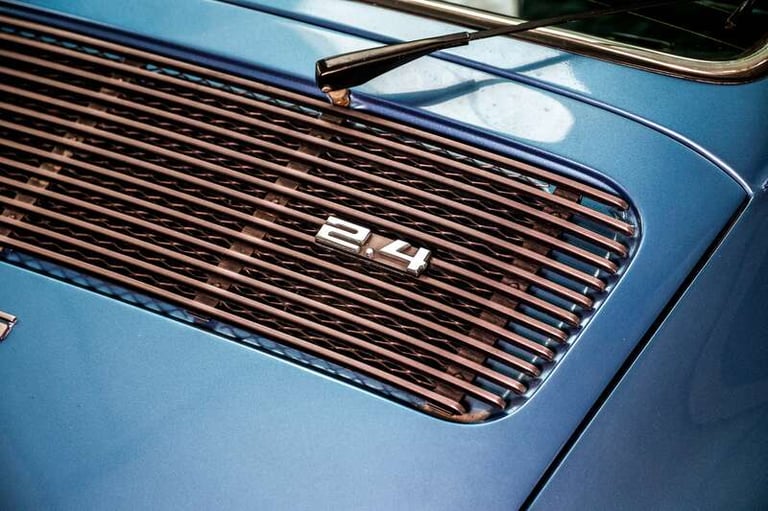  Porsche 911 911 2.4S Coupe Manual  Manual
