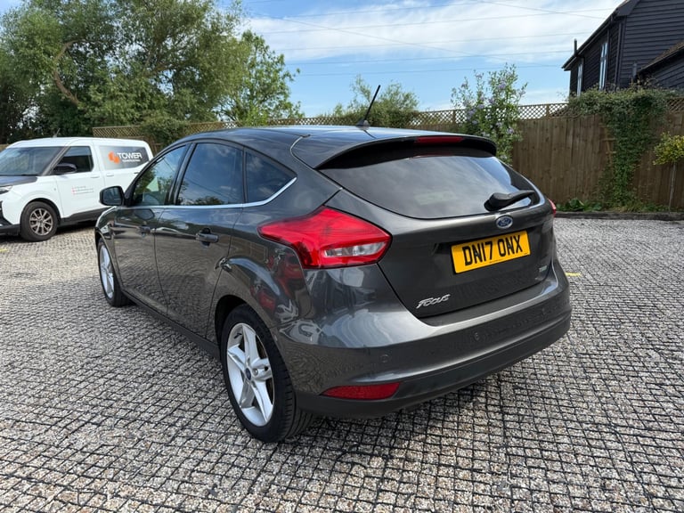 2017 Ford Focus 1.0T EcoBoost Titanium Euro 6 (s/s) 5dr HATCHBACK Petrol Manual