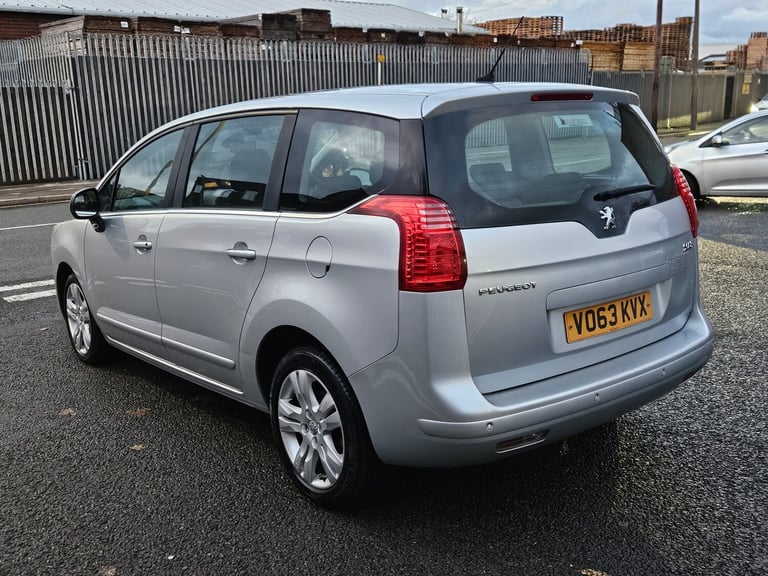 2013 Peugeot 5008 1.6 HDi 115 Active 5dr MPV Diesel Manual