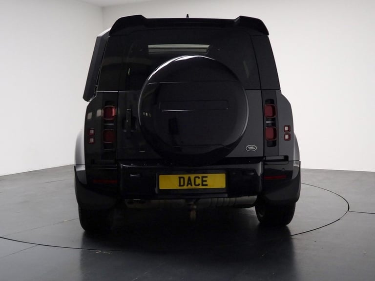 2022 Land Rover Defender 110 3.0 D300 MHEV X-Dynamic HSE SUV 5dr Diesel Auto 4WD Euro 6 (s/s) (30...