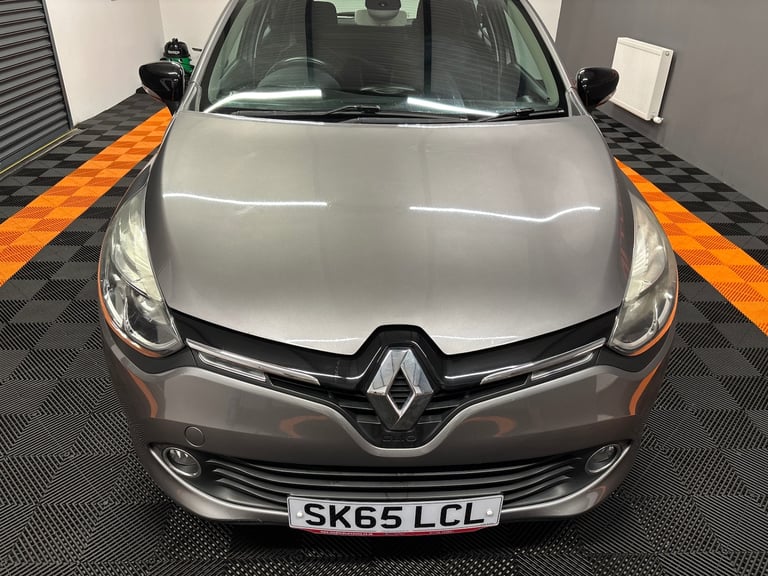 2015 Renault Clio 1.2 16V Dynamique Nav 5dr HATCHBACK Petrol Manual