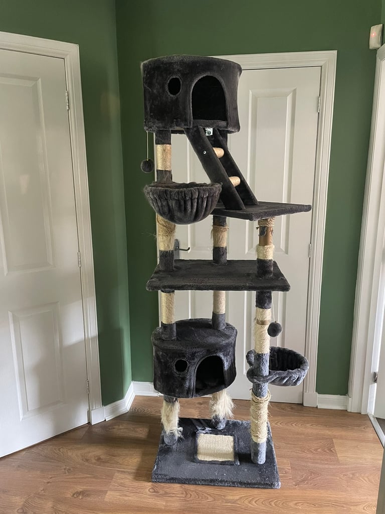 SOLD PENDING COLLECTION - Large cat tree/sleeping area (190cm tall)