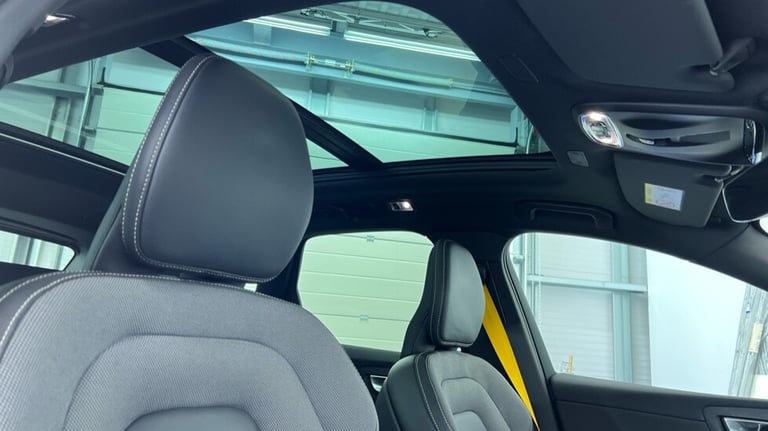 2021 Volvo XC60 T8 Twin Engine AWD Polestar Engineered Automatic Estate Petrol Parallel PHEV Auto...