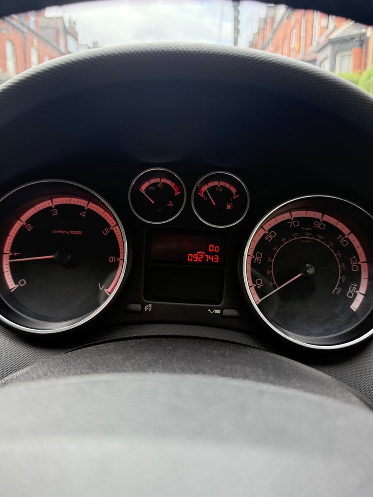 Peugeot, 308, Hatchback, 2010, Manual, 1360 (cc), 5 doors