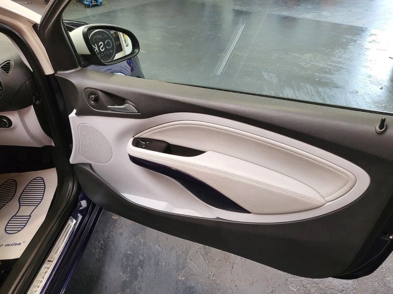Vauxhall ADAM JAM
