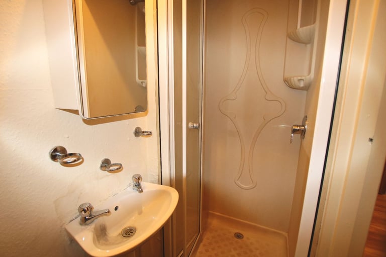 Studio Bed Chatsworth Road, Willesden Green