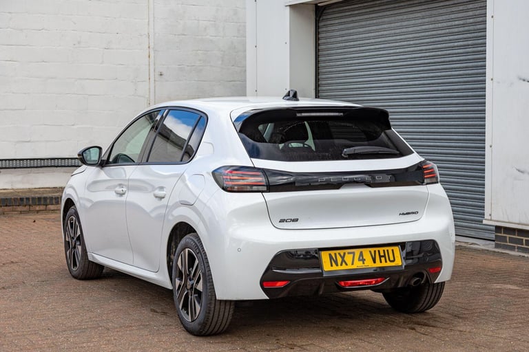 2024 Peugeot 208 1.2 PureTech MHEV Allure Hatchback 5dr Petrol Hybrid e-DSC Euro 6 (s/s) (10 HATC...