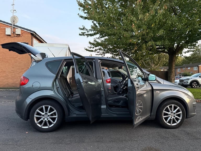 2012 SEAT Altea 1.6 TDI CR SE 5dr DSG MPV Diesel Automatic
