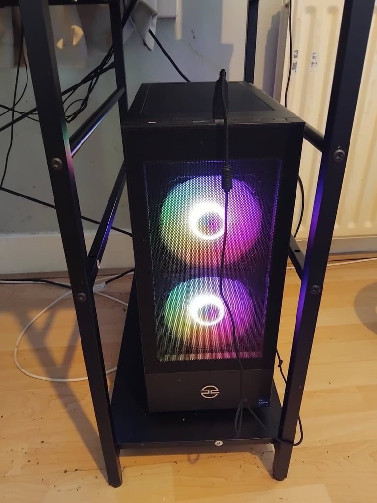 PCSpecialist Flux 330 Gaming PC