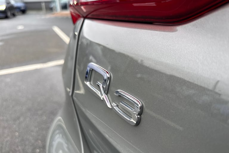 2022 Audi Q3 Technik 35 TFSI  150 PS S tronic SUV PETROL Automatic