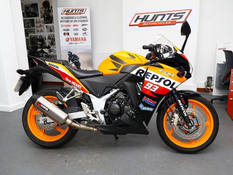 2013, '13 Honda CBR250R Repsol. Only 6,440 Miles. A2 Legal. Lovely Bike. £2,495