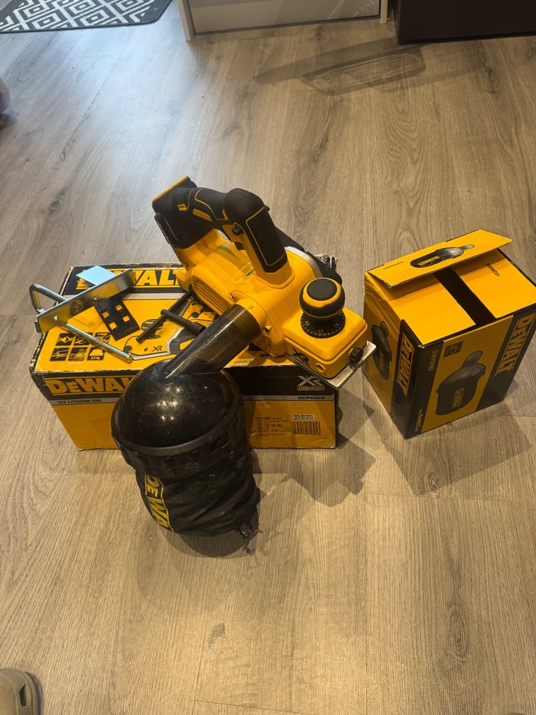 DEWALT 18v planer 