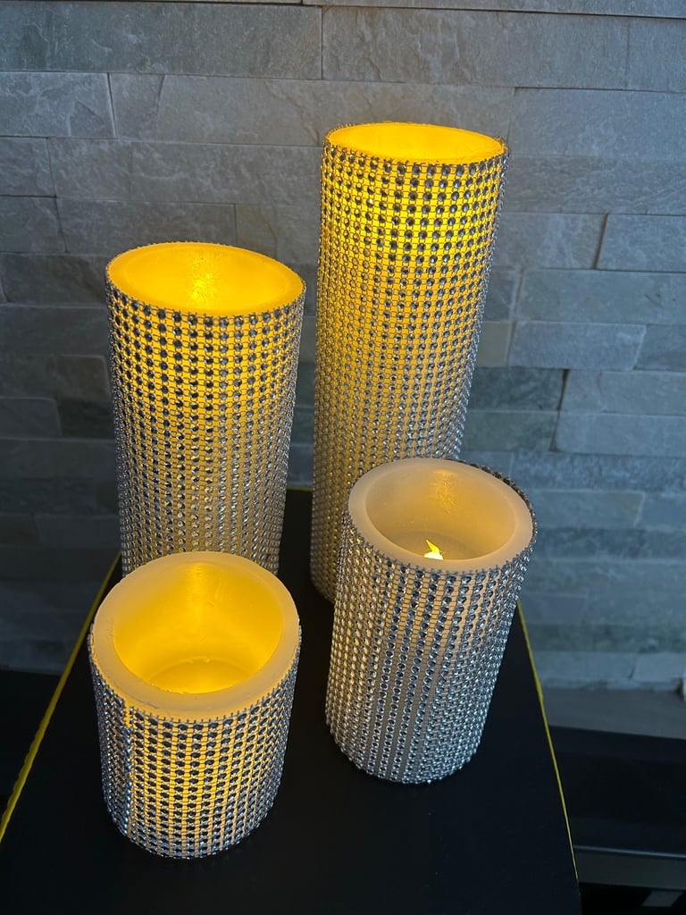 image for Set of 4 candles battery operated full working order £5