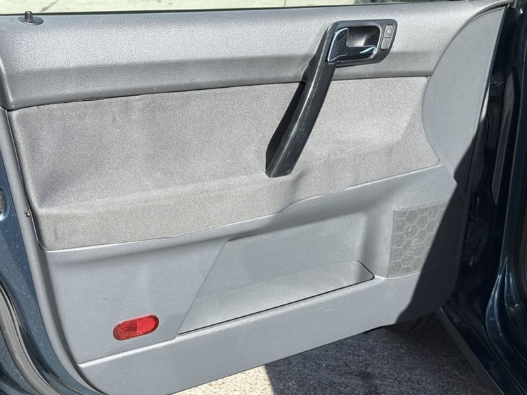 2003 Volkswagen Polo 1.2 S Hatchback 5dr Petrol Manual (144 g/km, 55 bhp) Hatchback Petrol Manual