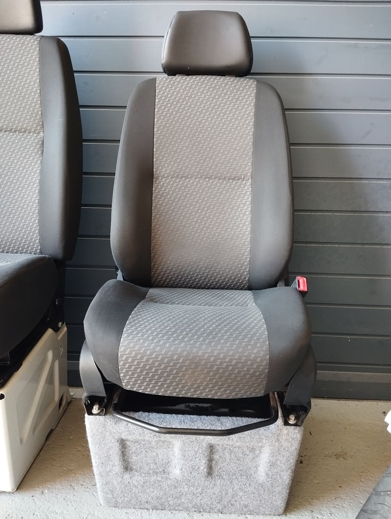 R&J camper solution swivel seat base double vw crafter sprinter van 2006 2017 