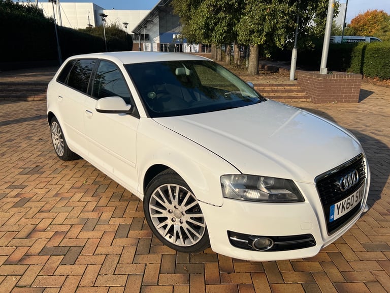 AUDI A3 1.6 Technik Sportback 5dr Petrol Manual Euro 4 (102 ps)